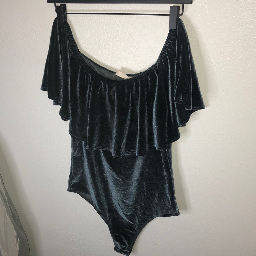 Women’s off the shoulder body suit